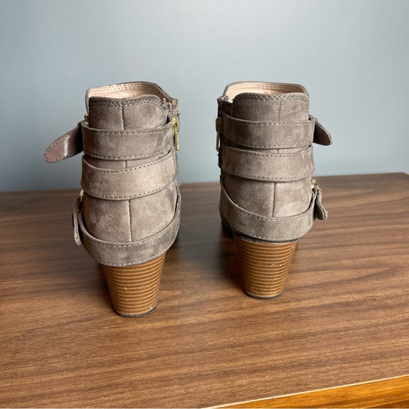 Express Suede Booties - Picture 3 of 4